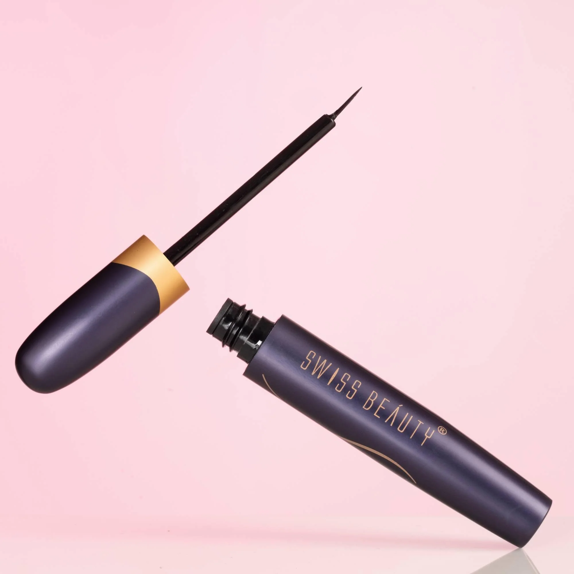 High Tech Eyeliner - Image 5